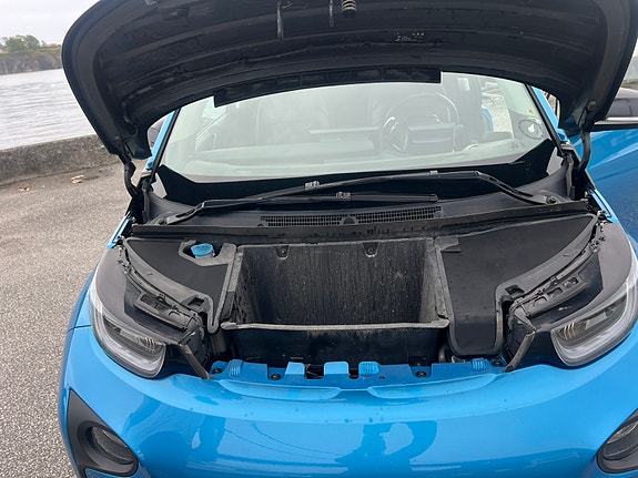 BMW i3 11 of 17