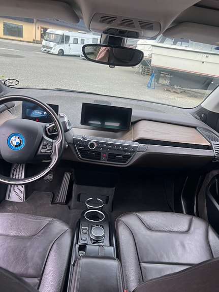 BMW i3 7 of 17