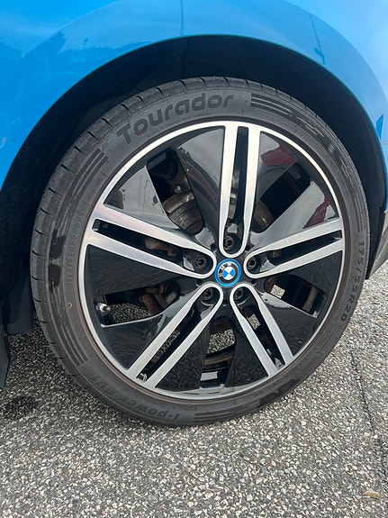 BMW i3 12 of 17