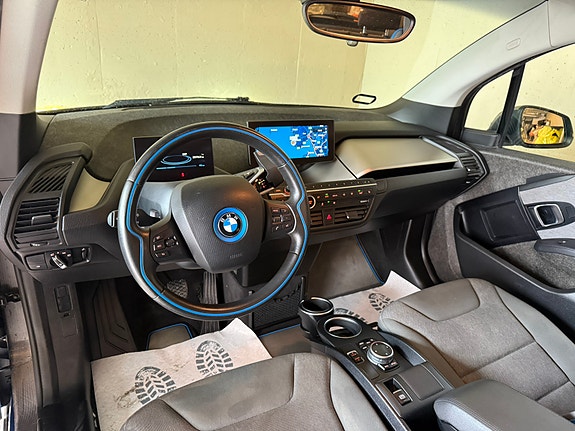 BMW i3 23 of 30
