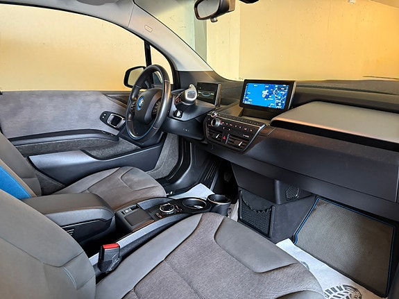 BMW i3 28 of 30