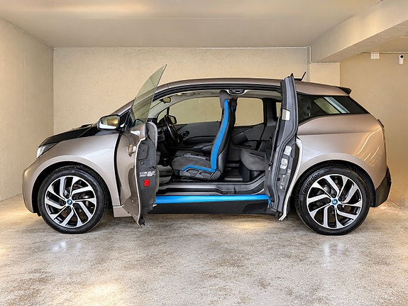 BMW i3 20 of 30