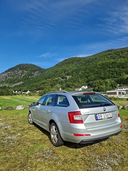 Skoda Octavia 7 of 11