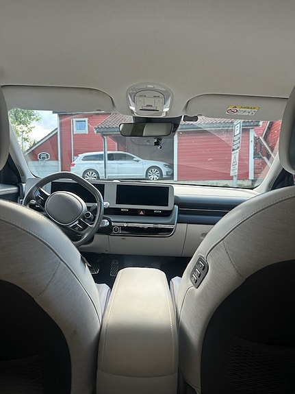 Hyundai Ioniq 5 9 of 9