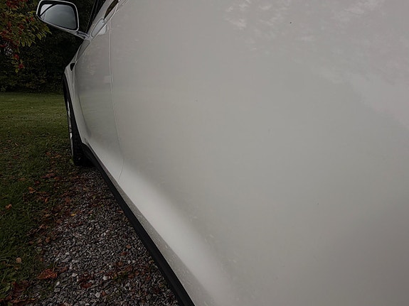 Tesla Model X 22 of 30