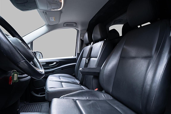 Mercedes-Benz Vito 119 8 of 30