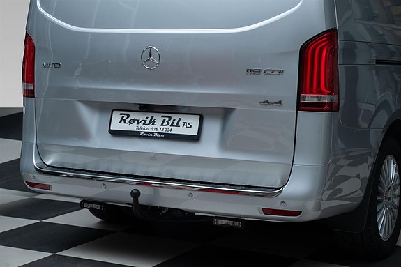 Mercedes-Benz Vito 119 13 of 30