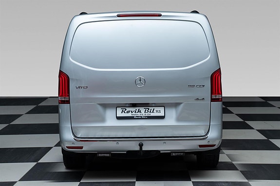 Mercedes-Benz Vito 119 14 of 30
