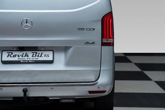 Mercedes-Benz Vito 119 12 of 30