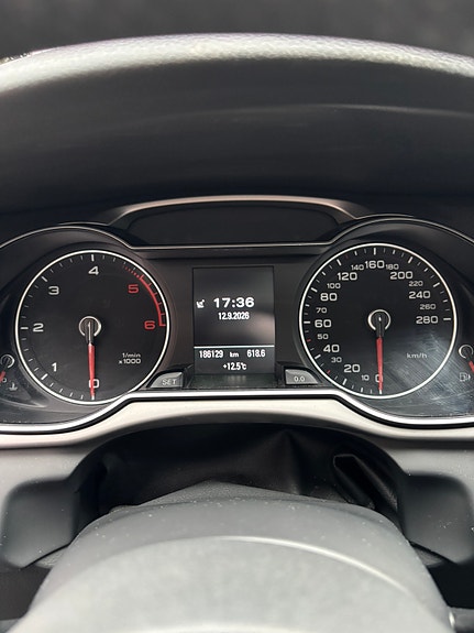 Audi A4 12 of 23