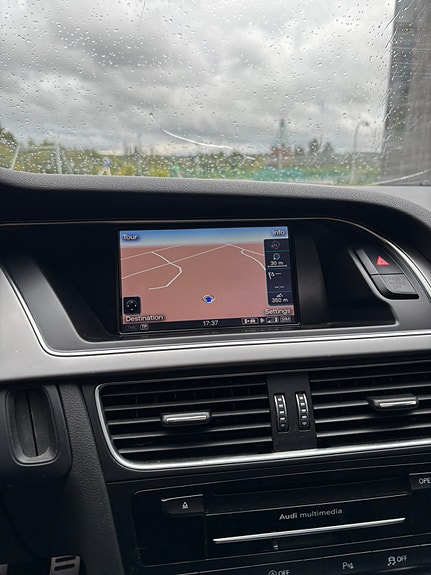 Audi A4 14 of 23