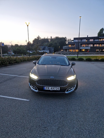 Ford Mondeo 3 of 12