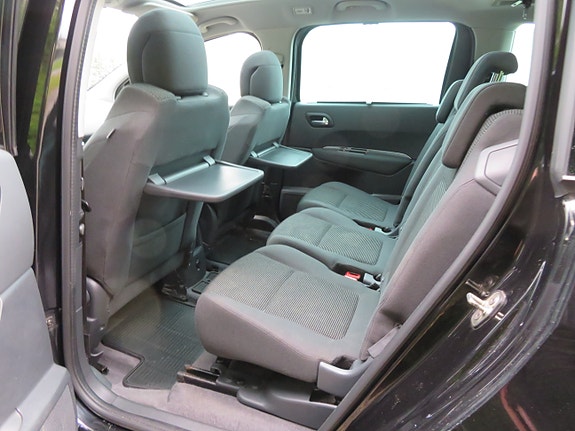 Peugeot 5008 23 of 30