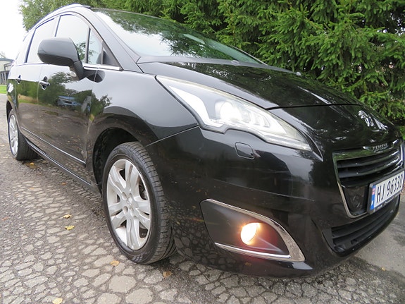 Peugeot 5008 11 of 30