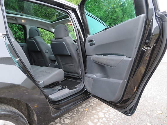 Peugeot 5008 20 of 30