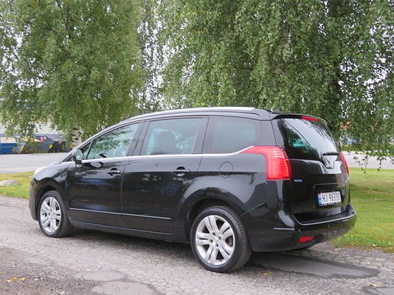 Peugeot 5008 5 of 30