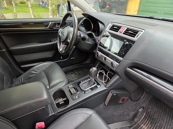 Subaru Outback 4 of 4