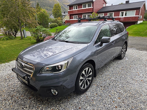 Subaru Outback 2 of 4