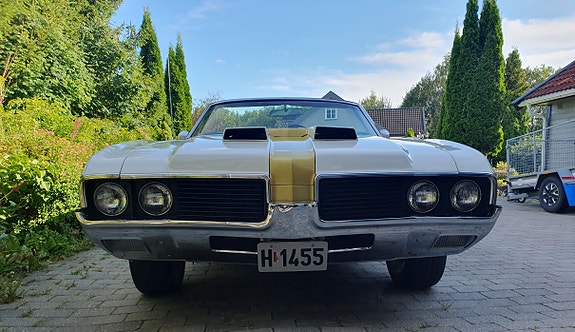 Oldsmobile 442 2 of 25