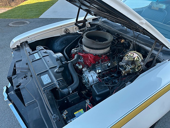Oldsmobile 442 17 of 25