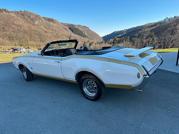 Oldsmobile 442 6 of 25
