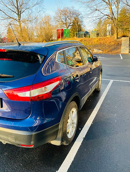 Nissan Qashqai 2 of 5