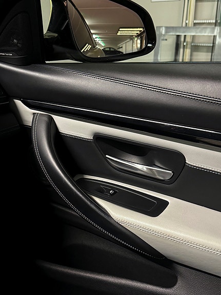 BMW M4 24 of 30
