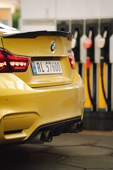 BMW M4 3 of 30
