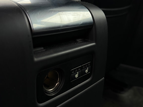 Volvo V70 11 of 25