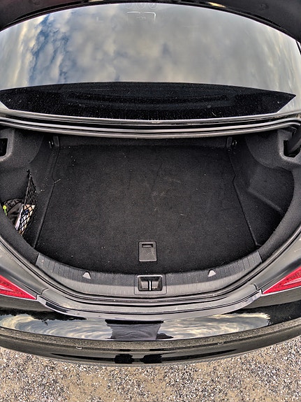 Mercedes-Benz CLA250 14 of 27