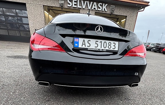 Mercedes-Benz CLA180 13 of 29