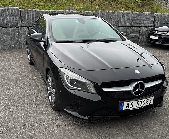 Mercedes-Benz CLA180 6 of 29