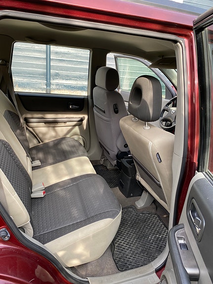 Nissan X-Trail 18 of 30