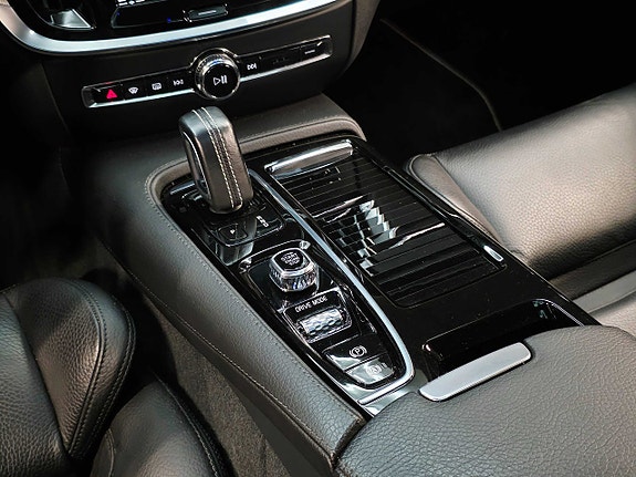 Volvo S60 29 of 30
