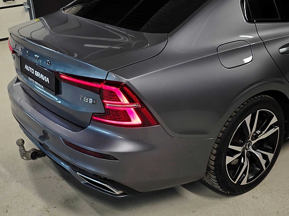 Volvo S60 8 of 30