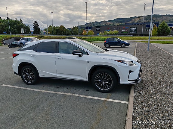 Lexus RX450h 11 of 27