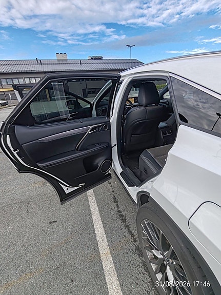 Lexus RX450h 21 of 27