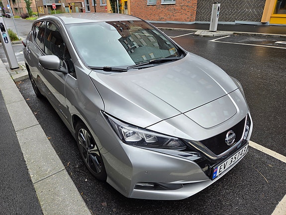 Nissan Leaf 12 of 27