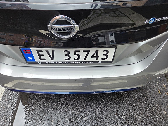Nissan Leaf 7 of 27