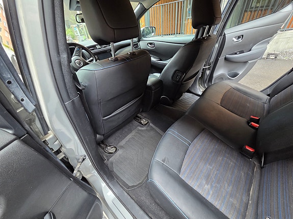 Nissan Leaf 19 of 27