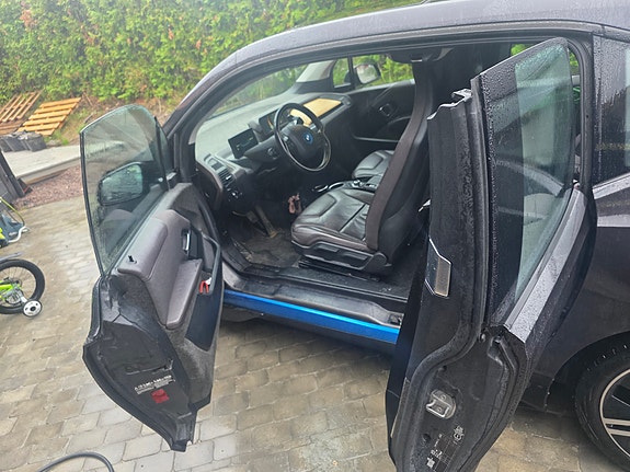 BMW i3 5 of 8