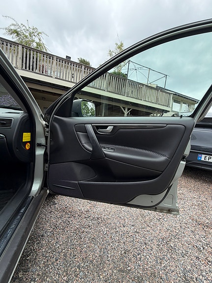 Volvo XC70 20 of 30