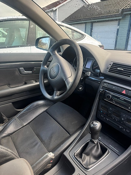 Audi A4 13 of 15