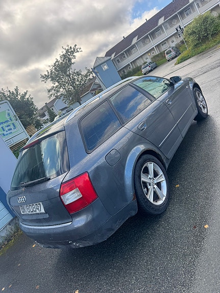Audi A4 5 of 15