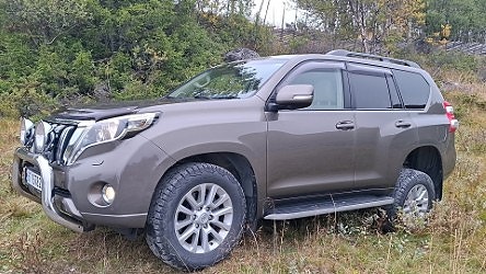Toyota Land Cruiser 25 of 25