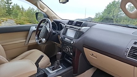 Toyota Land Cruiser 6 of 25