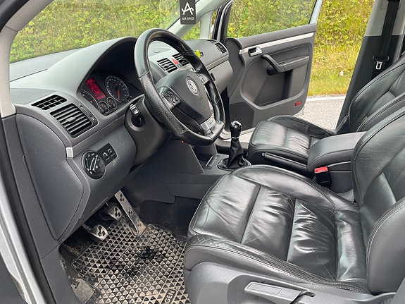 Volkswagen Touran 17 of 20