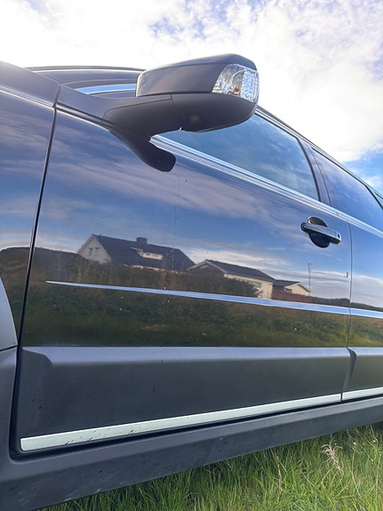 Volvo XC70 10 of 28