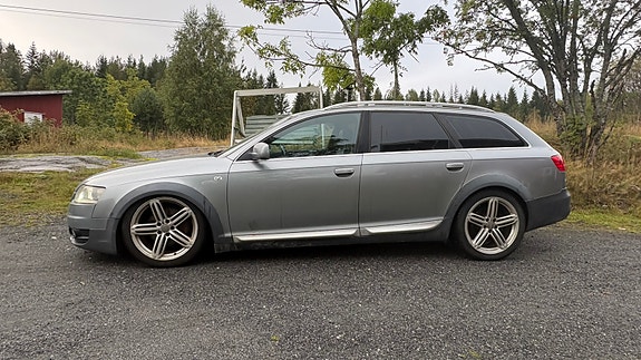 Audi A6 allroad 2 of 11