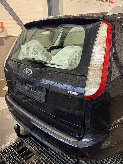Ford Focus 6 of 16